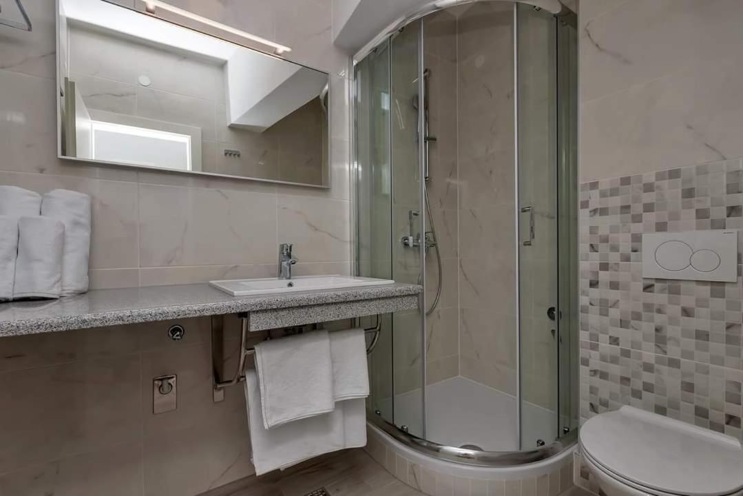 Apartmani Daniela Подгора Экстерьер фото