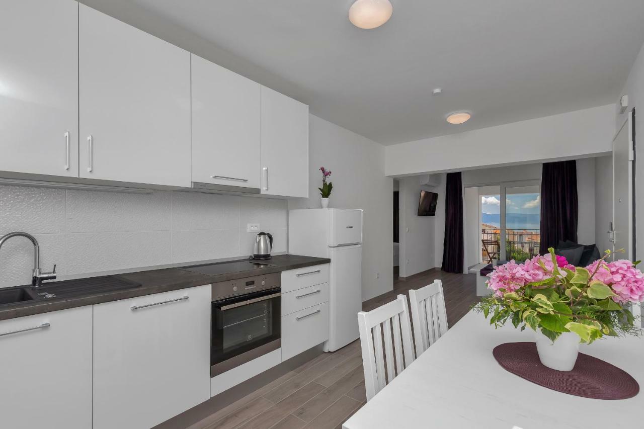 Apartmani Daniela Подгора Экстерьер фото