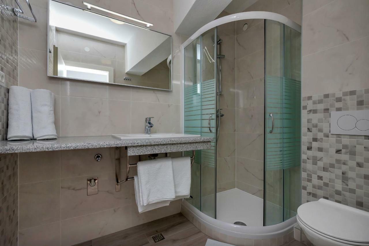 Apartmani Daniela Подгора Экстерьер фото