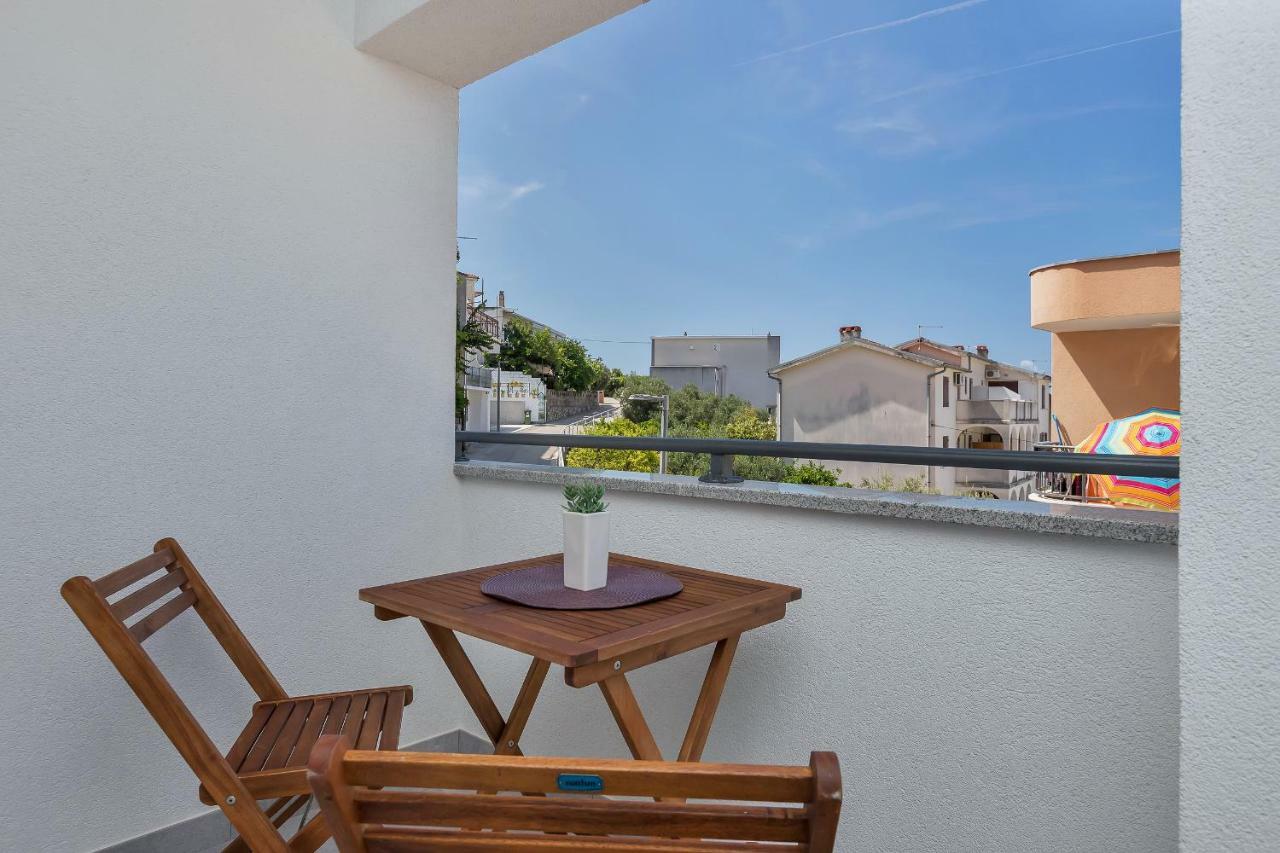 Apartmani Daniela Подгора Экстерьер фото